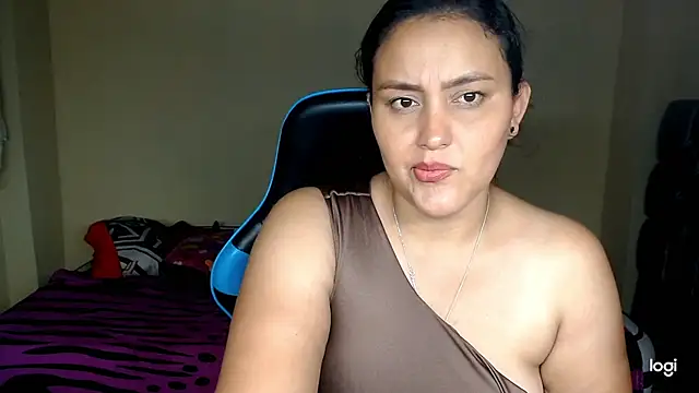 sexy nurse  online show from 06-13-26, 03:15