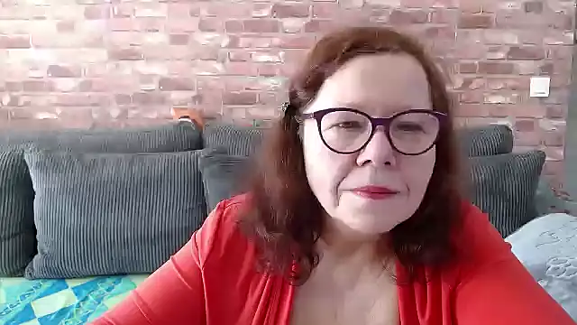 Snapshot of Adelewildx chatting on 03-15-25, 10:24 Adelewildx online show from 03-15-25, 10:24