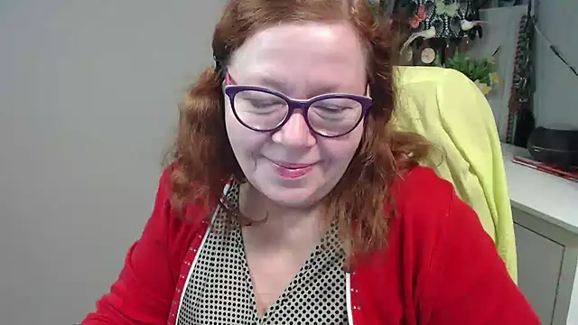 Adelewildx online show from 12-04-25, 04:22