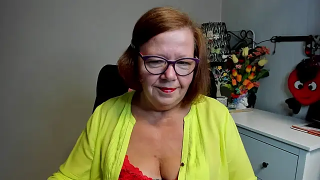 Snapshot of Adelewildx chatting on 07-06-26, 03:02 Adelewildx online show from 07-06-26, 03:02