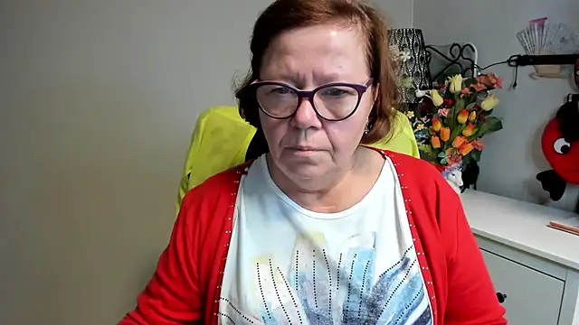 Snapshot of Adelewildx chatting on 06-11-26, 03:47 Adelewildx online show from 06-11-26, 03:47