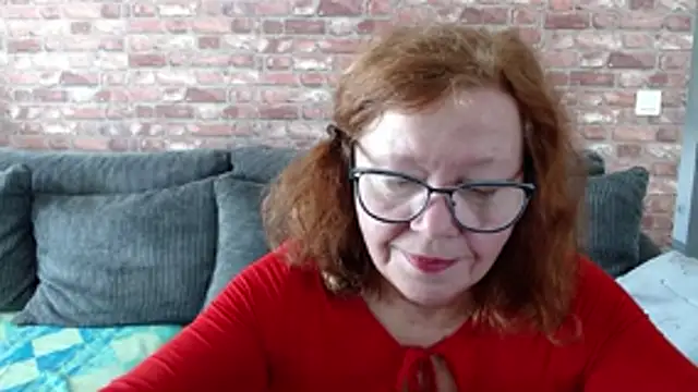 Snapshot of Adelewildx chatting on 10-19-25, 10:29 Adelewildx online show from 10-19-25, 10:29