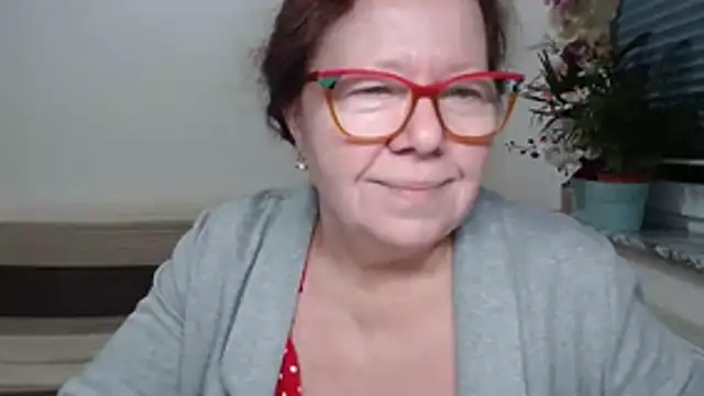 Snapshot of Adelewildx chatting on 02-13-26, 09:15 Adelewildx online show from 02-13-26, 09:15