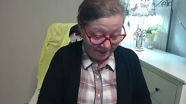 Snapshot of Adelewildx chatting on 10-01-25, 03:11 Adelewildx online show from 10-01-25, 03:11