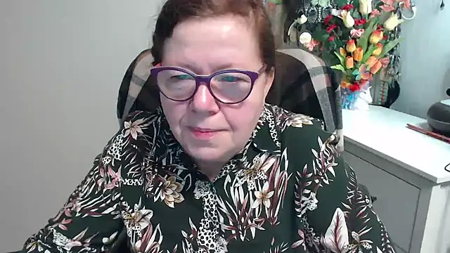 Snapshot of Adelewildx chatting on 02-16-26, 05:06 Adelewildx online show from 02-16-26, 05:06