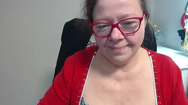Snapshot of Adelewildx chatting on 02-18-25, 05:31 Adelewildx online show from 02-18-25, 05:31