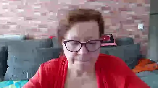Snapshot of Adelewildx chatting on 03-09-25, 09:24 Adelewildx online show from 03-09-25, 09:24