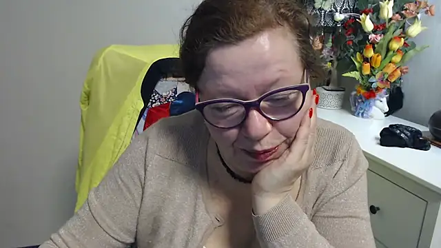 Snapshot of Adelewildx chatting on 02-23-26, 04:58 Adelewildx online show from 02-23-26, 04:58