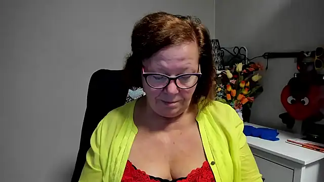 Snapshot of Adelewildx chatting on 07-20-26, 03:36 Adelewildx online show from 07-20-26, 03:36