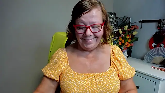 Snapshot of Adelewildx chatting on 07-01-26, 03:29 Adelewildx online show from 07-01-26, 03:29