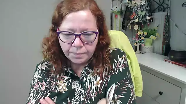 Adelewildx online show from 12-03-25, 04:02