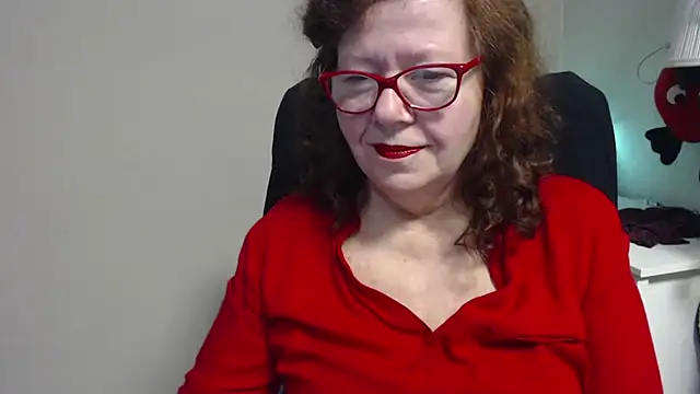 Snapshot of Adelewildx chatting on 03-13-25, 04:05 Adelewildx online show from 03-13-25, 04:05