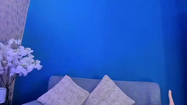 BellaMarieX online show from 11-12-25, 12:04