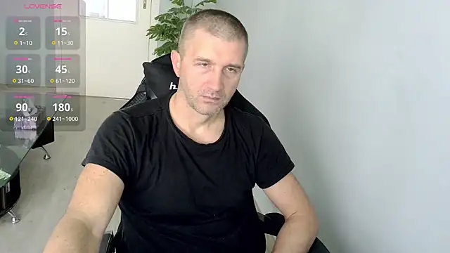 Snapshot of Maribor chatting on 10-08-25, 09:11 Maribor online show from 10-08-25, 09:11