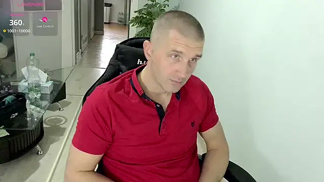 Snapshot of Maribor chatting on 10-14-25, 01:23 Maribor online show from 10-14-25, 01:23