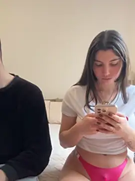 couplepenetration online show from 03-01-26, 09:42