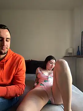 couplepenetration online show from 03-07-25, 12:23