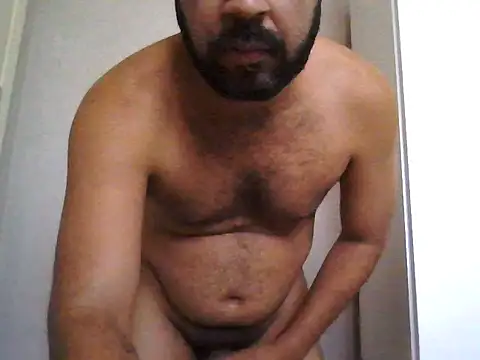 Snapshot of Jhonny-G chatting on 03-24-26, 05:13 Jhonny-G online show from 03-24-26, 05:13