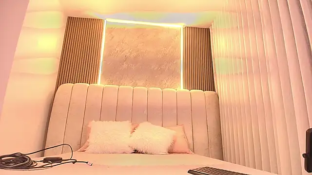 Snapshot of emyli_sw_ chatting on 01-17-26, 03:10 emyli sw online show from 01-17-26, 03:10