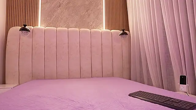Snapshot of emyli_sw_ chatting on 05-20-26, 03:03 emyli sw online show from 05-20-26, 03:03