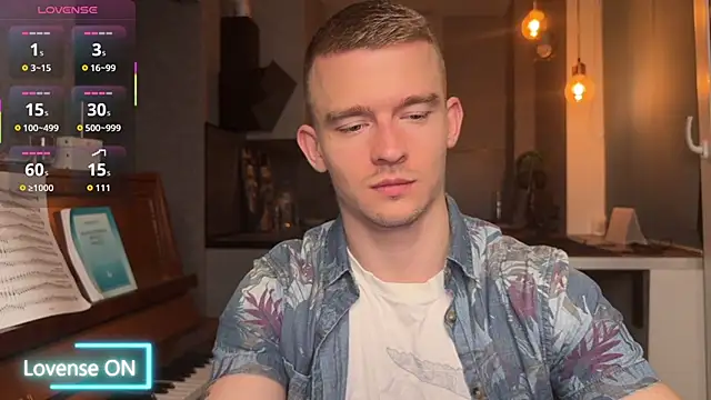 Marvelboy  online show from 11-09-25, 02:21