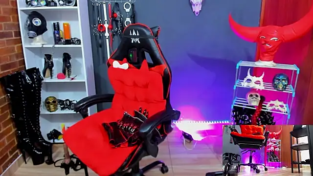 Mistress Yelena online show from 03-08-26, 02:04