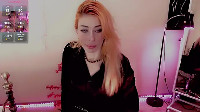 Snapshot of AnnieGOld_ chatting on 01-05-25, 07:28 AnnieGOld  online show from 01-05-25, 07:28