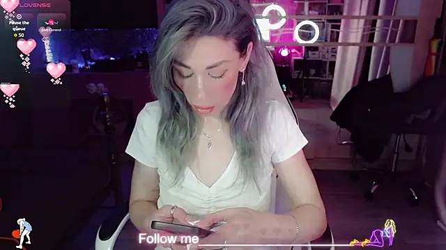 AnnieGOld  online show from 02-06-26, 08:16