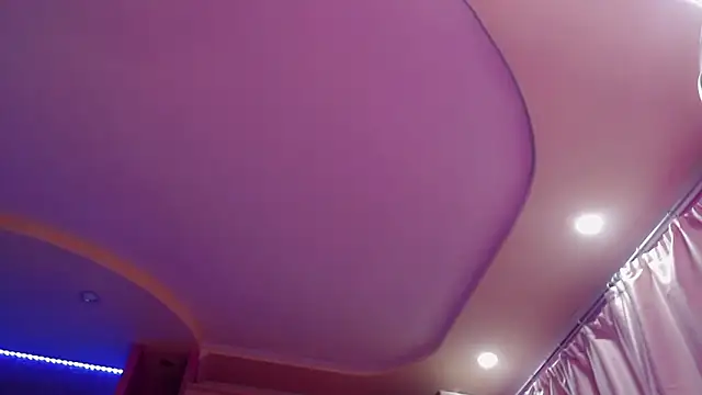 Snapshot of AnnieGOld_ chatting on 09-13-25, 10:43 AnnieGOld  online show from 09-13-25, 10:43