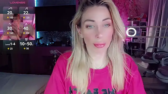 AnnieGOld  online show from 11-22-25, 11:36