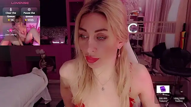 AnnieGOld  online show from 11-02-25, 08:14