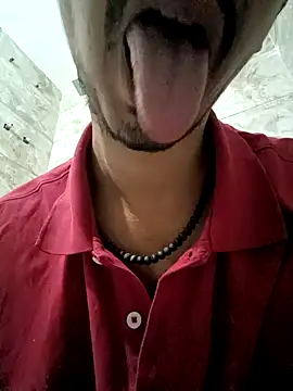 dreamtoungelick69 online show from 11-03-25, 01:44