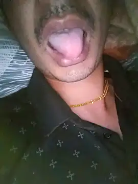 dreamtoungelick69 online show from 03-18-25, 09:53