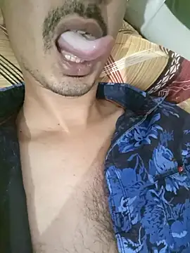 dreamtoungelick69 online show from 04-13-26, 06:56