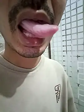 dreamtoungelick69 online show from 03-02-26, 02:34