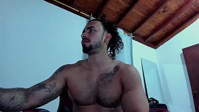 Snapshot of Baky_sexy chatting on 02-19-26, 03:14 Baky sexy online show from 02-19-26, 03:14