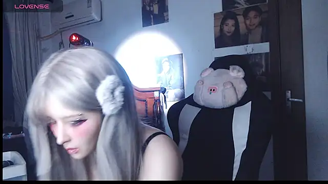 candy cola online show from 10-31-25, 09:39