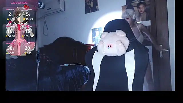 candy cola online show from 10-06-25, 01:45