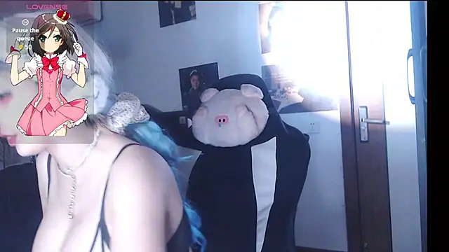 candy cola online show from 10-16-25, 07:49