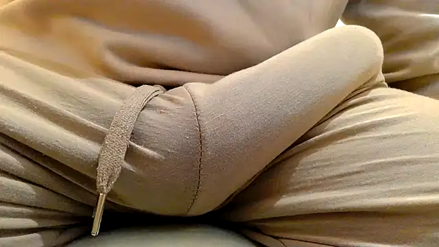 gae89tano online show from 04-12-26, 08:01