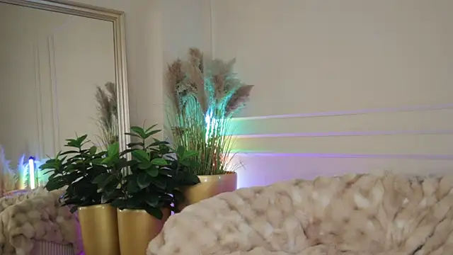 Anais Bloom online show from 04-21-26, 01:42
