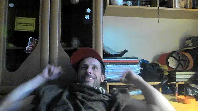 FireFox Feel online show from 03-14-25, 04:09