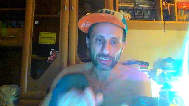 FireFox Feel online show from 03-22-25, 07:04