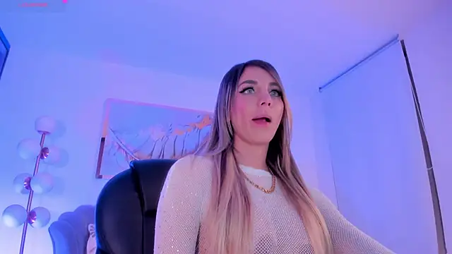 ZoePresleyX online show from 11-12-25, 12:37