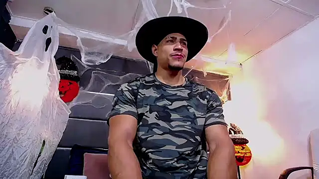 teddyfit19cm online show from 10-31-25, 02:02