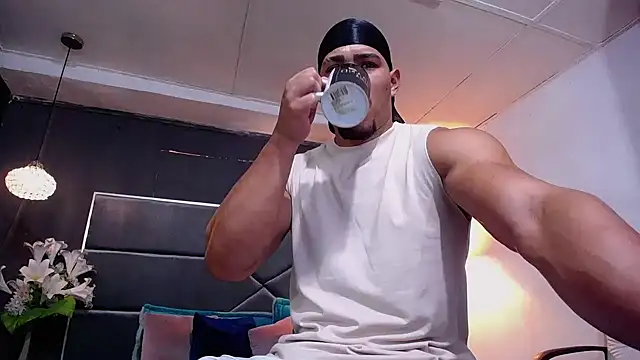 teddyfit19cm online show from 11-15-25, 01:48