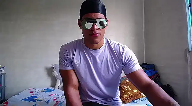 teddyfit19cm online show from 03-10-25, 12:17