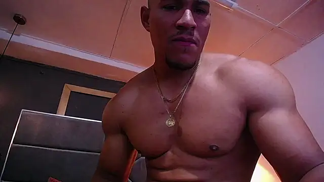 Snapshot of teddyfit19cm chatting on 05-11-26, 02:45 teddyfit19cm online show from 05-11-26, 02:45