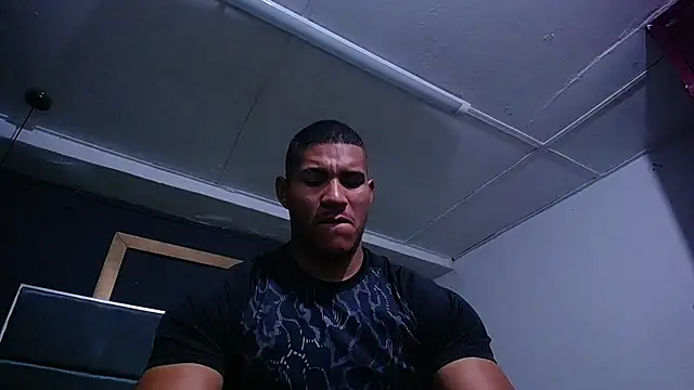 Snapshot of teddyfit19cm chatting on 05-26-26, 01:20 teddyfit19cm online show from 05-26-26, 01:20