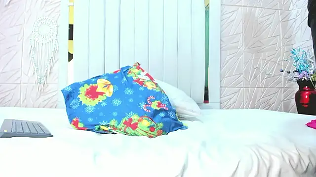 Rebecca Mitchell online show from 01-10-26, 11:38